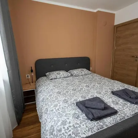 Holiday home Green Villa Saparevo