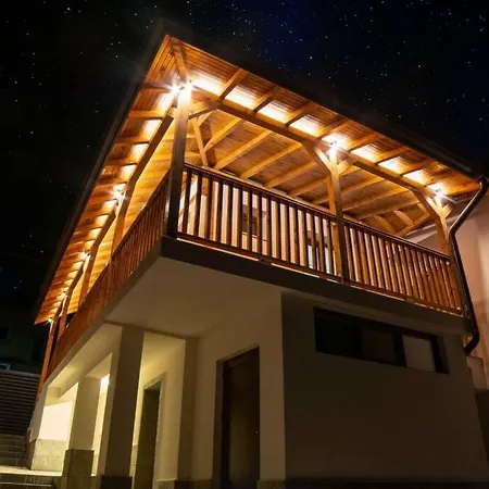 Green Villa *