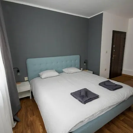 Green Villa *